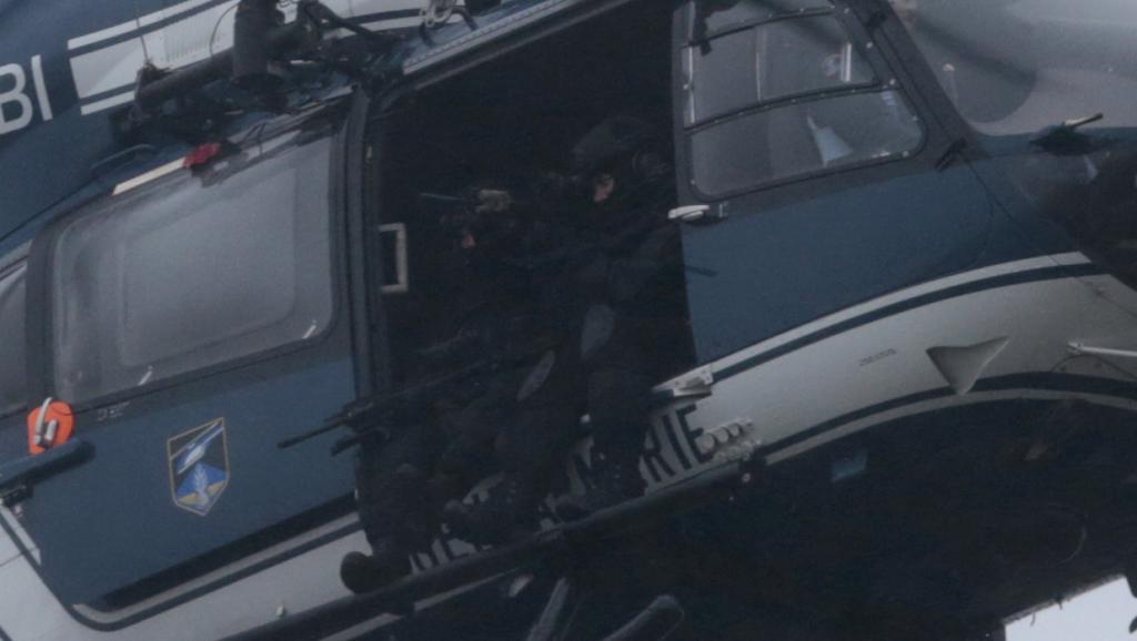 Opération en cours à Dammartin-en-Goële (PHOTO/AFP)