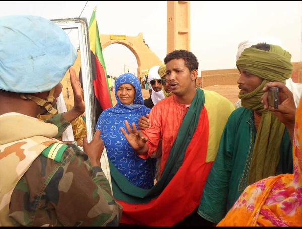 Le peuple de l'Azawad rejette les négociations d'Alger/ " L'Azawad n'appartient ni à la France, ni à L'Algérie"
