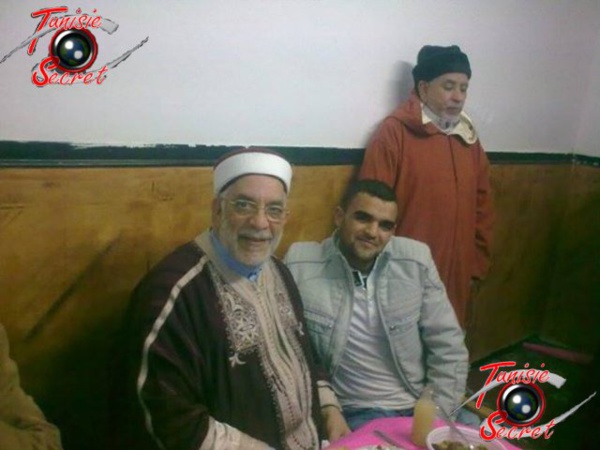 Le terroriste nahdaoui Saber Kachnaoui, avec l'islamiste "modéré" Abdelfattah Mourou, l'actuel vice-président de l'Assemblée Nationale. Photo prise à Tunis en 2012 ( PH/ Tunisie.secret)