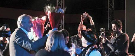 Conférence et vente dédicace du dernier album de Ferhat:  Ambiance festive et retrouvailles du peuple kabyle en marche vers sa liberté