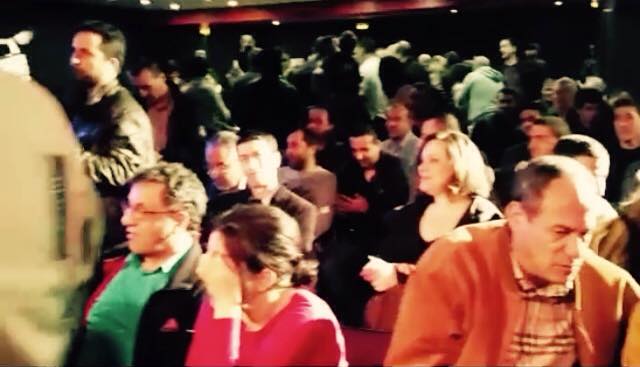 Conférence et vente dédicace du dernier album de Ferhat:  Ambiance festive et retrouvailles du peuple kabyle en marche vers sa liberté