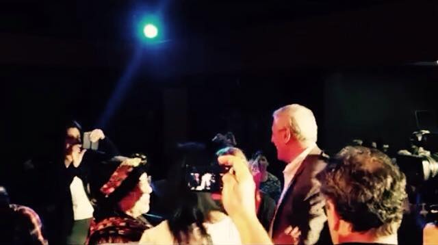 Conférence et vente dédicace du dernier album de Ferhat:  Ambiance festive et retrouvailles du peuple kabyle en marche vers sa liberté