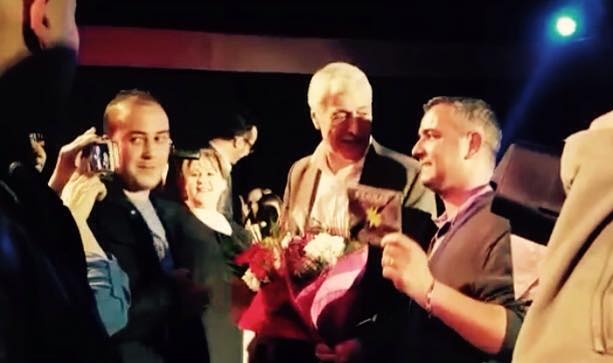 Conférence et vente dédicace du dernier album de Ferhat:  Ambiance festive et retrouvailles du peuple kabyle en marche vers sa liberté