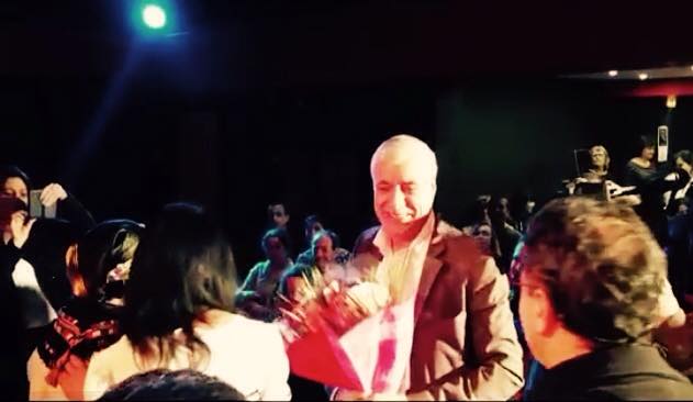 Conférence et vente dédicace du dernier album de Ferhat:  Ambiance festive et retrouvailles du peuple kabyle en marche vers sa liberté