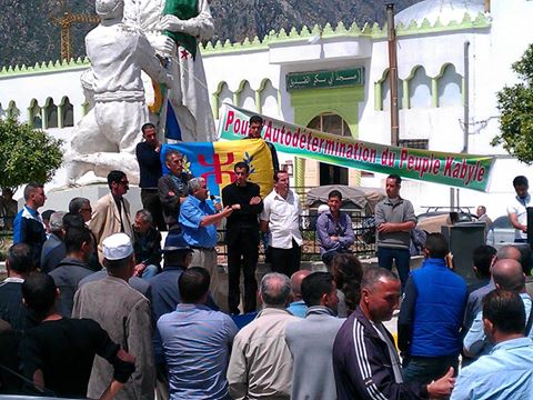 Meeting du MAK à Kherrata: une grande réussite augurant un 20 avril historique