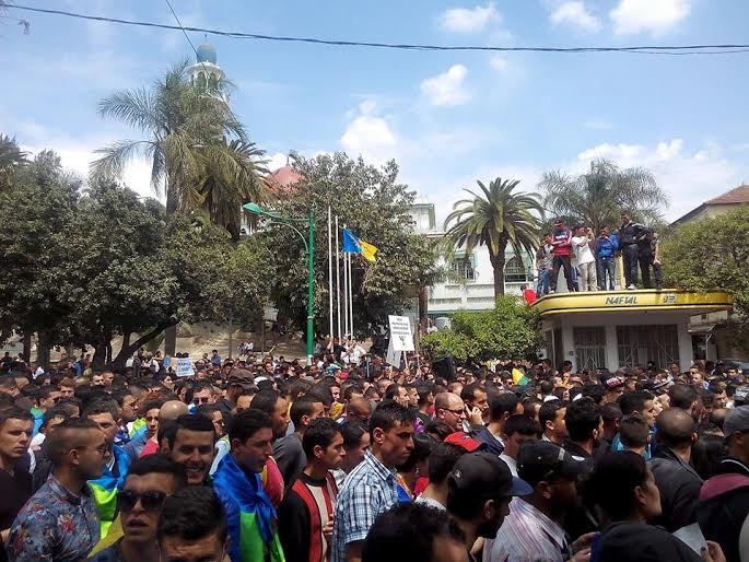 Le MAK et l'autodétermination de la Kabylie plébiscité par le peuple kabyle