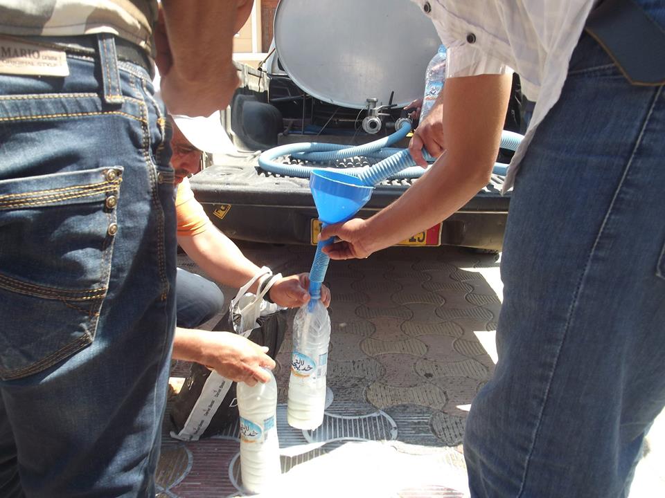 Distribution gratuite de lait à Tizi-Ouzou / Les éleveurs protestent contre la politique de l'Etat algérien