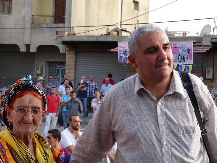 Lever du drapeau national kabyle à Ait Issad: Un événement historique