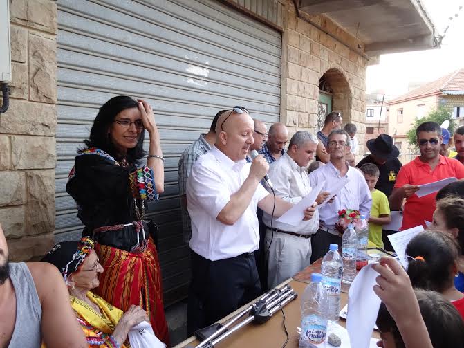 Lever du drapeau national kabyle à Ait Issad: Un événement historique