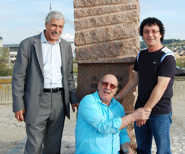 Au Tréport, Ferhat Mehenni avec Dda Ramdane et Ait-Challal