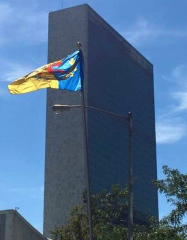 Lever du drapeau national kabyle à l'ONU, New York, le 11/10/2015 (PH/SIWEL)