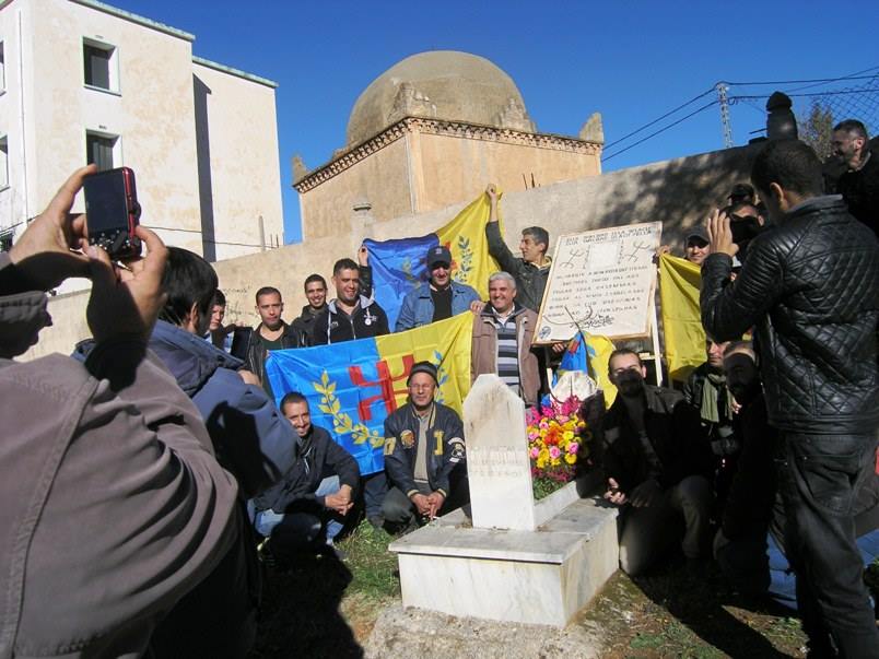 Tassaft Ougemoun : Le MAK se recueille à la mémoire de Mustapha Bacha et Brahim Izri