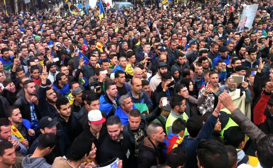 Tizi-Ouzou : Malgré les intimidations, les propagandes  de déstabilisation et  les entraves « sécuritaires », la marche du MAK à a été grandiose.