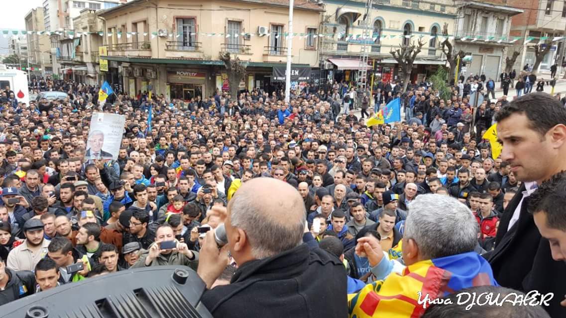 Tizi-Ouzou : Malgré les intimidations, les propagandes  de déstabilisation et  les entraves « sécuritaires », la marche du MAK à a été grandiose.