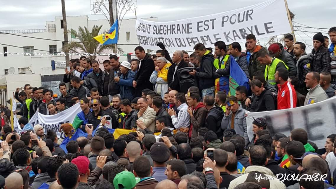 Tizi-Ouzou : Malgré les intimidations, les propagandes  de déstabilisation et  les entraves « sécuritaires », la marche du MAK à a été grandiose.