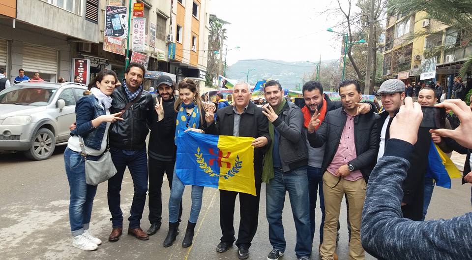 Tizi-Ouzou : Malgré les intimidations, les propagandes  de déstabilisation et  les entraves « sécuritaires », la marche du MAK à a été grandiose.