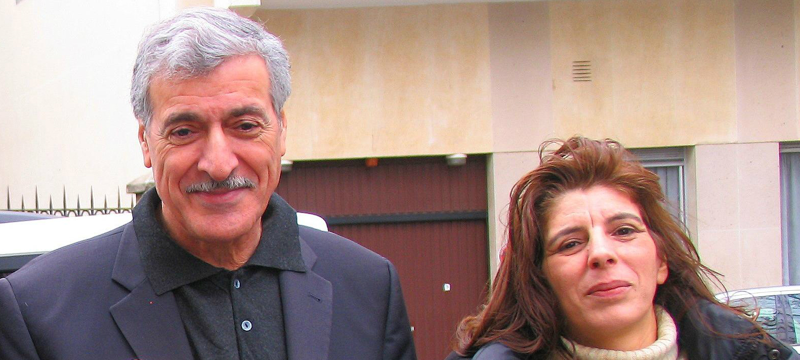 Kamira Naït Sid aux cotés de Ferhat Mhenni (PH/DR)