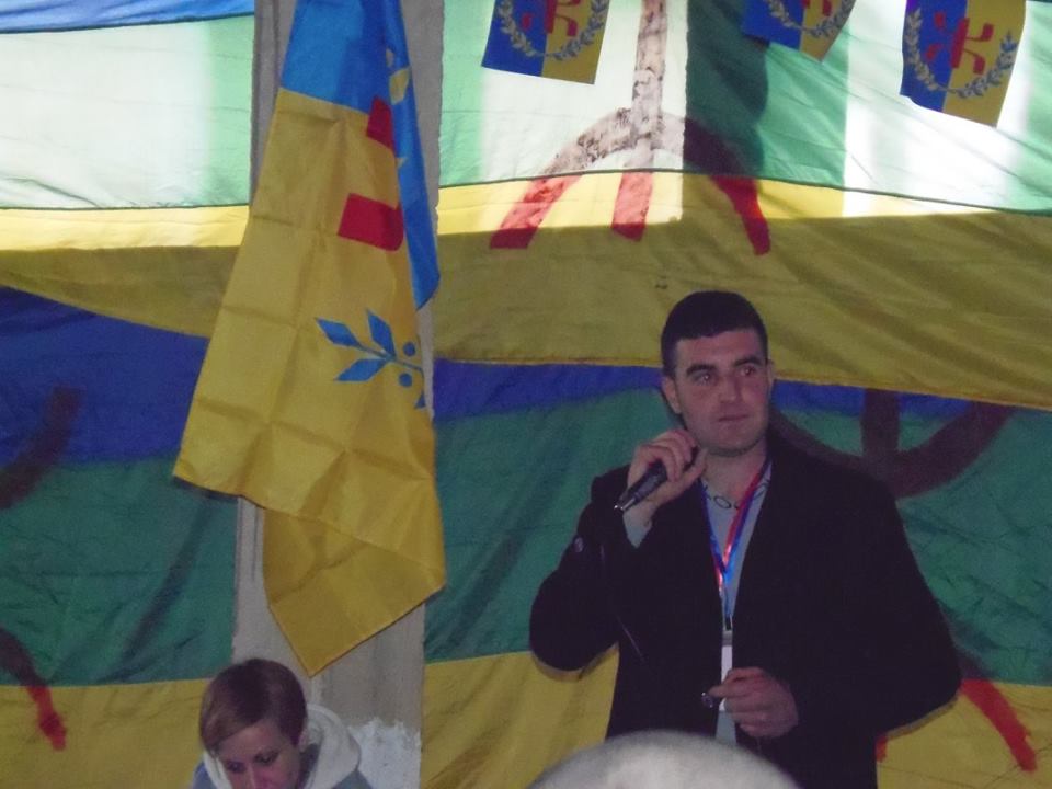 Le 3ème Congrès du MAK réélit Bouaziz Aït-Chebib et Ferhat Mehenni : « on ne change pas une équipe qui gagne !»