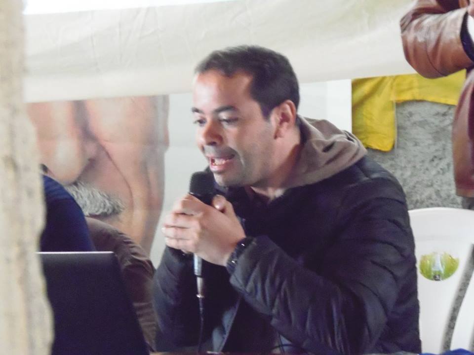 Le 3ème Congrès du MAK réélit Bouaziz Aït-Chebib et Ferhat Mehenni : « on ne change pas une équipe qui gagne !»