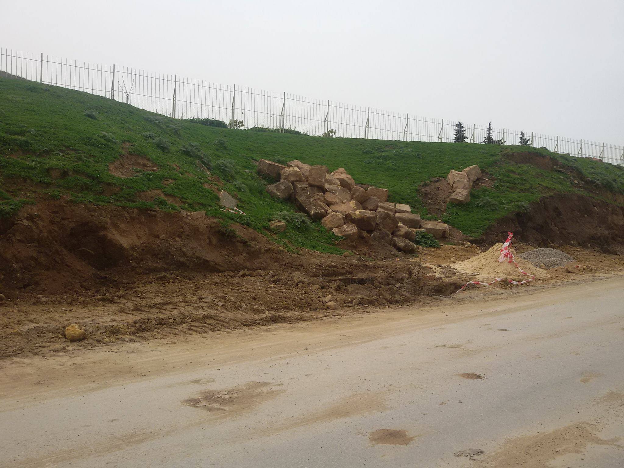 Le Mouvement autonomiste Chaoui s'insurge contre la destruction des ruines du palais du célèbre guerrier numide Takfarinas 