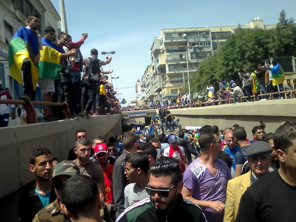 20 avril 2016 : Le triomphe du MAK  ou « l’acte fondateur d’un troisième printemps, celui de la liberté du peule kabyle »