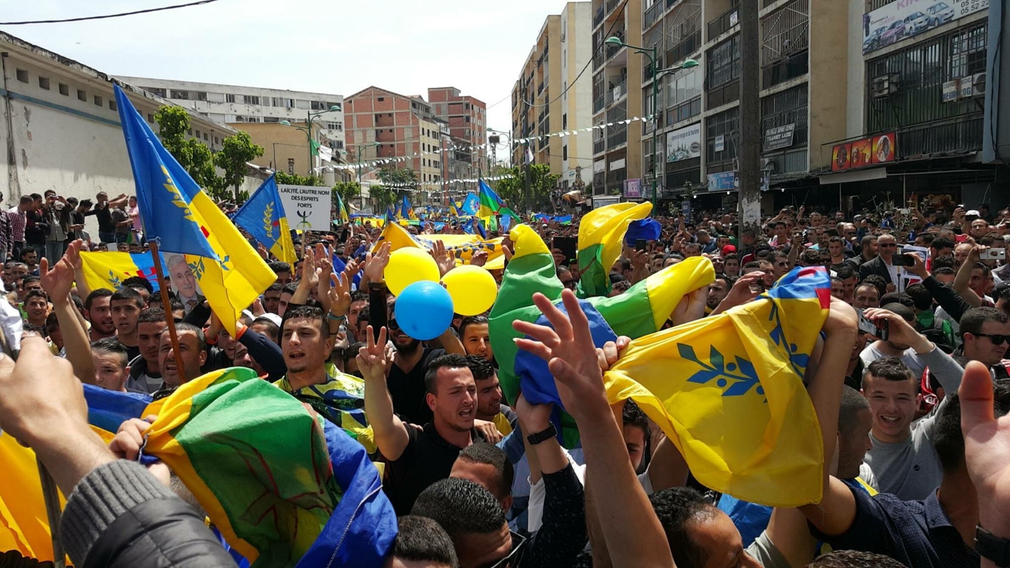  20 avril 2016 : Le triomphe du MAK  ou « l’acte fondateur d’un troisième printemps, celui de la liberté du peule kabyle »