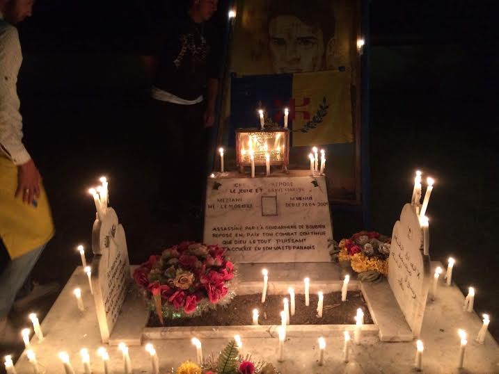 Illulen Umalu : Recueillement à la mémoire de MEZIANI M’henni