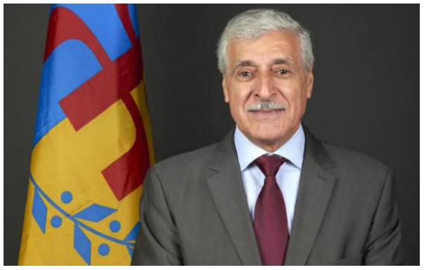 Idir et Ait Menguellet :  Réaction de Ferhat Mehenni