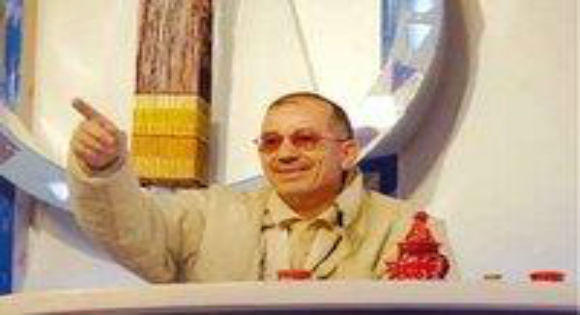 Pour avoir dénoncé des harcèlements sexuels, Chérif Mammeri a disparu de la télévision algérienne  TV-Tamazight