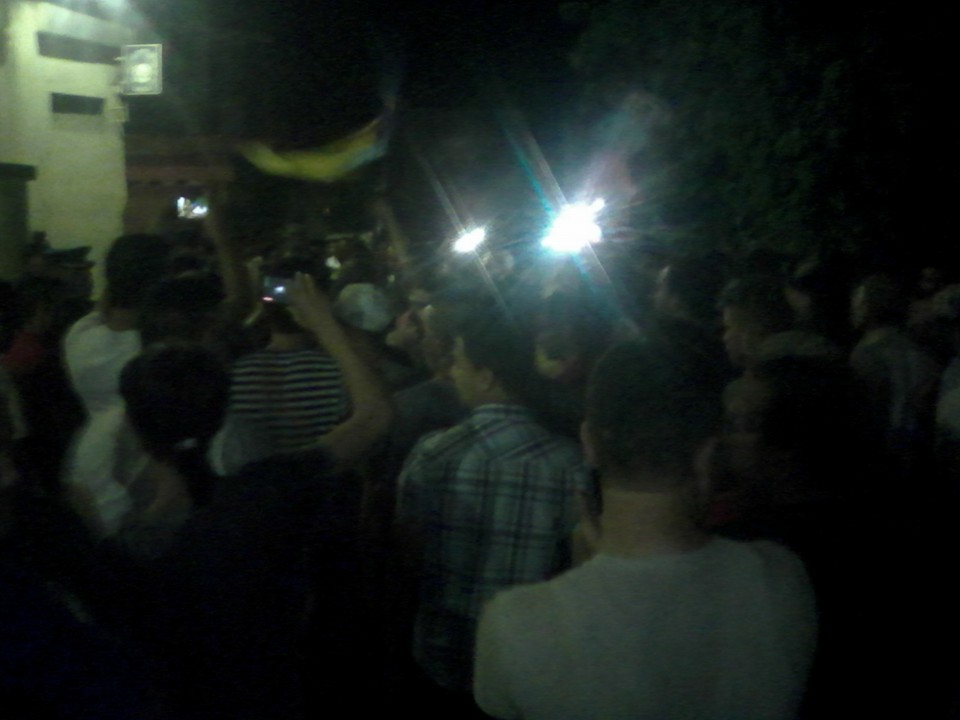 Répression coloniale / Marche et rassemblement en cours devant le commissariat de Mekla (Actualisé _ Vidéo)