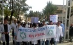 Tizi-Ouzou : grève et marche des étudiants en chirurgie dentaire