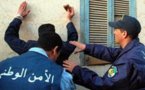 Un jeune homme se fait tabasser par une patrouille de police pour avoir transgressé le ramadan