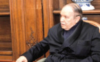 Bouteflika « exige une commission d'enquête pour éclaircir les conditions dans lesquelles le rapt est survenu ».