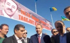 Tizit / un ministre algérien et son bachagha se retrouvent sous le drapeau kabyle et le drapeau fédéral amazigh