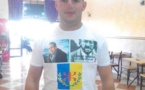 Urgent : Azdine Ouhamouche, militant du MAK, arrêté au stade de Tizi Ouzou pour avoir brandi le drapeau kabyle (actualisé)
