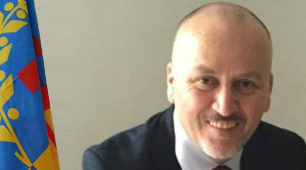 ITW de Nafa Kireche : "En France, on fiche les radicaux islamistes. En Algérie, on fiche les démocrates kabyles"