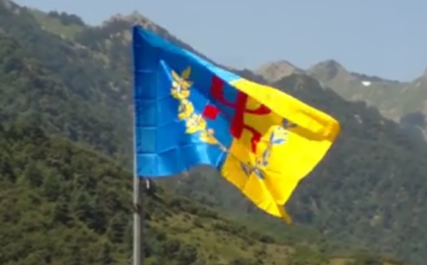 Urgence : Deux militants du MAK interpellés à Tizi Wezzu par la police algérienne (Actualisé)