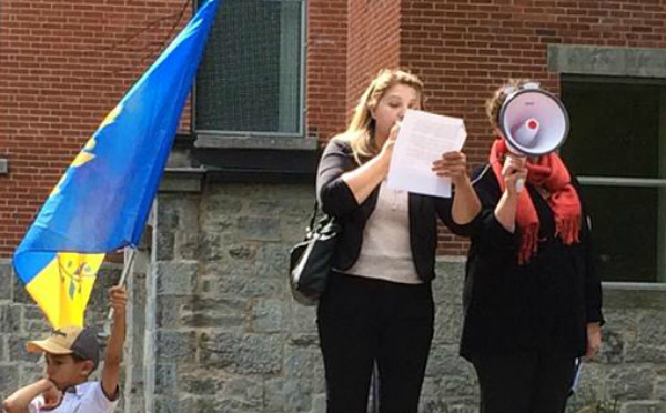 La Ministre Kabyle des Droits humains appelle la communauté internationale à réagir