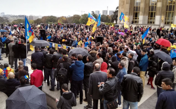 Quelques moments forts du rassemblement à Paris contre la répression du pouvoir algérien