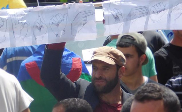 Échec de l'agression du président du MAK grâce à la vigilance des militants