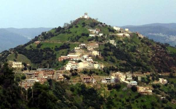 La Kabylie entre la France et l'Algérie : du royaume de Koukou à l'indépendantisme kabyle