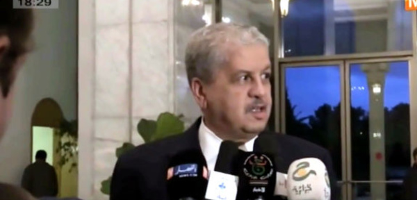 Vers la répression des marches du MAK, le Premier ministre algérien ironise : « nous allons fêter Yennayer dans quelques jours »