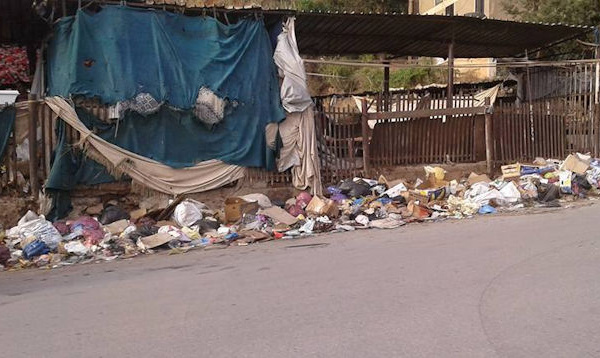 Une forte odeur d'égout a envahi la ville d'Aqvu