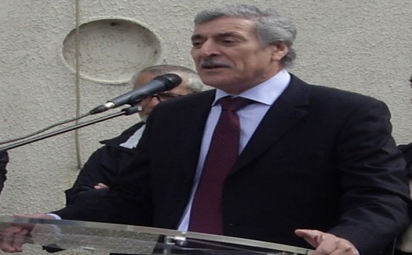 Ferhat Mehenni appelle Bouteflika à démissionner