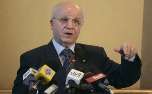 Le ministre algérien des Affaires étrangères confirme la levée de l'état d'urgence « dans les jours prochains »