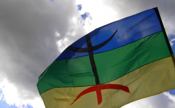 Agressions anti-kabyles à l'occasion de la manifestation à Tizi-Ouzou de l'une des branches de la CNCD