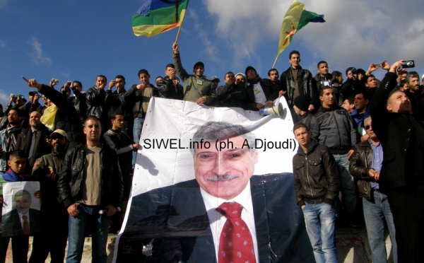 Kabylie : le mouvement autonomiste MAK désapprouve l'ex ministre du GPK Idir Djouder