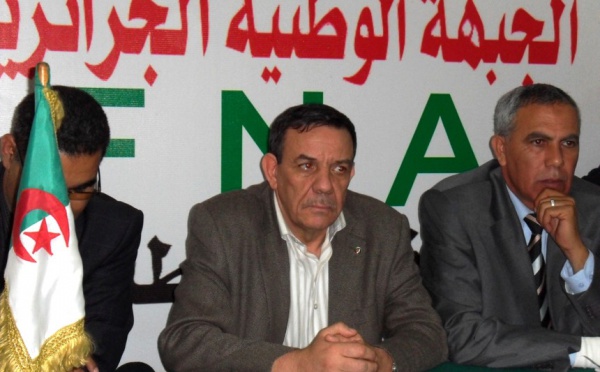 Algérie : le FNA menace de bloquer 500 mairies pour s'opposer au code communal
