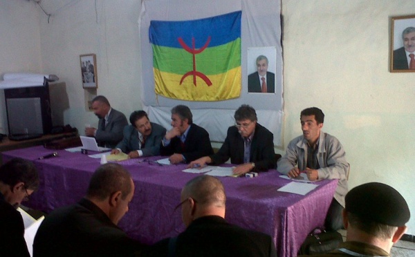Crise en Algérie : un Congrès national kabyle se tiendra pour élaborer un large consensus
