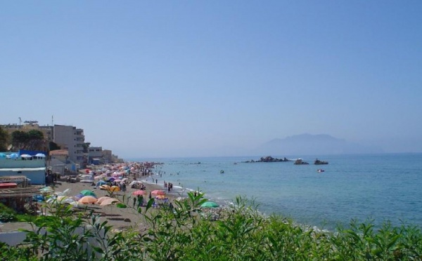 Tichy : les habitants se mobilisent contre la présence de prostituées et les gérants des discothèques disent que la saison estivale est menacée